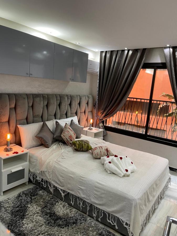 Appartement En Duplex Avec 3 Chambres Haut Standing Gueliz Marrakech 马拉喀什 外观 照片