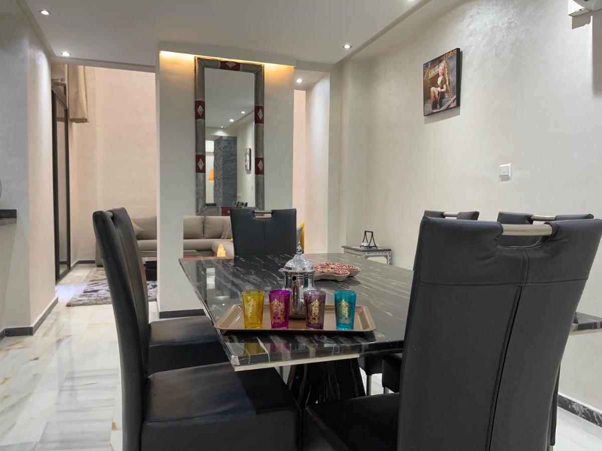 Appartement En Duplex Avec 3 Chambres Haut Standing Gueliz Marrakech 马拉喀什 外观 照片