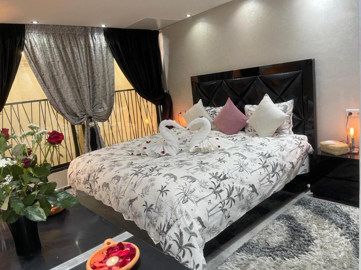 Appartement En Duplex Avec 3 Chambres Haut Standing Gueliz Marrakech 马拉喀什 外观 照片
