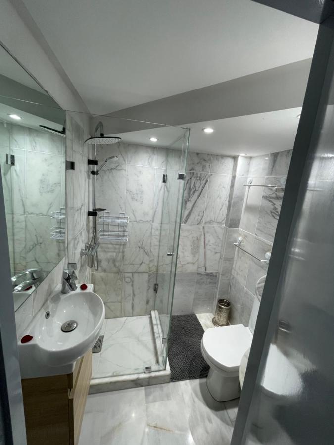 Appartement En Duplex Avec 3 Chambres Haut Standing Gueliz Marrakech 马拉喀什 外观 照片
